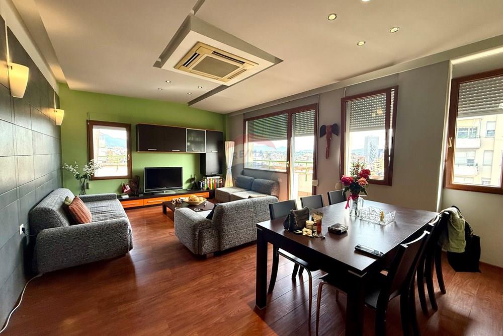 Esclusivo per re/max! Appartamento moderno in vendita nel centro di Tirana!