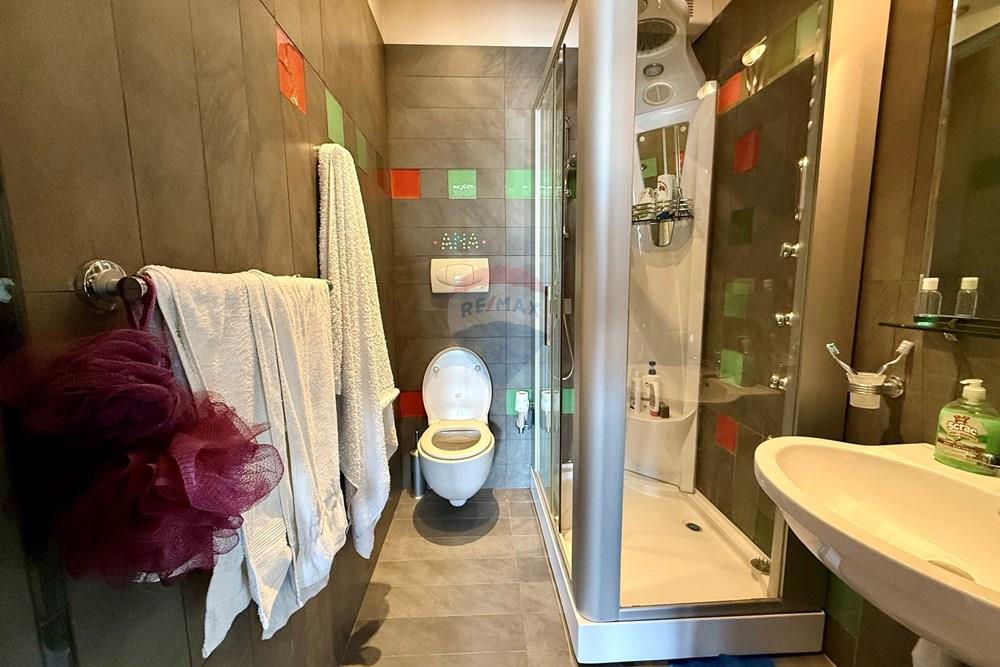 Esclusivo per re/max! Appartamento moderno in vendita nel centro di Tirana!