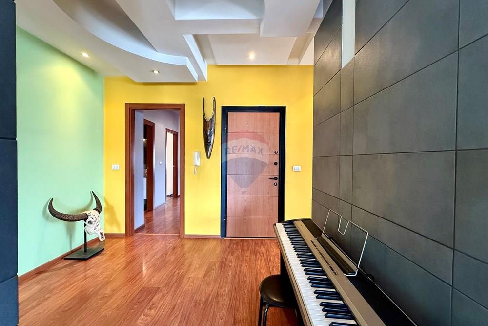 Esclusivo per re/max! Appartamento moderno in vendita nel centro di Tirana!