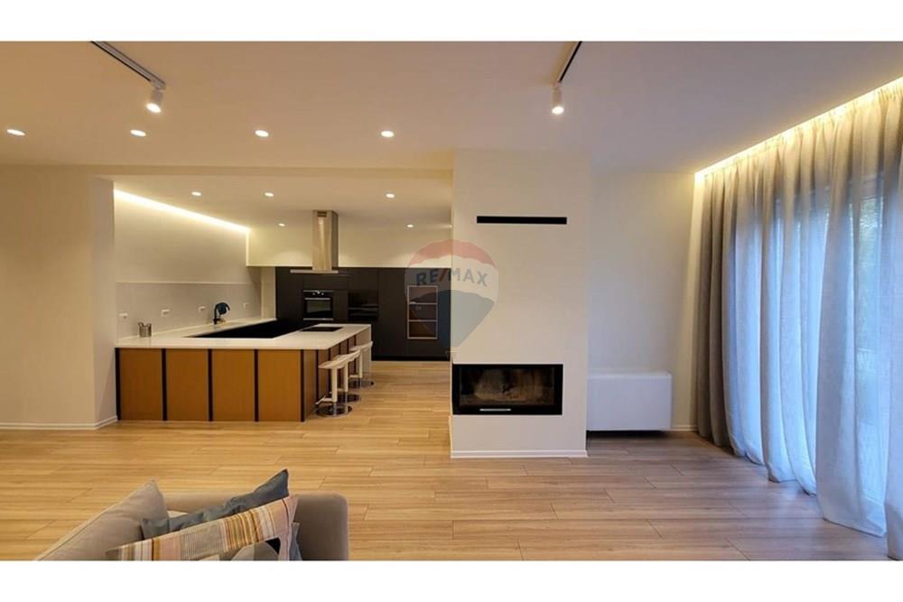 Villa adosada, lujo en venta en residencia elisium, cerca de teg!