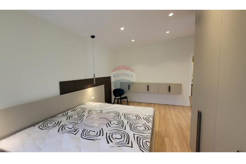 Villa adosada, lujo en venta en residencia elisium, cerca de teg!