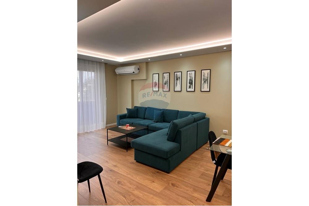 Apartamento en alquiler cerca de liceu artistik, rrugica e sales, rruga e elbasanit.