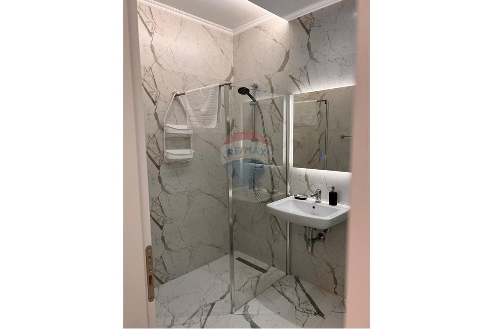 Apartamento en alquiler cerca de liceu artistik, rrugica e sales, rruga e elbasanit. (7)