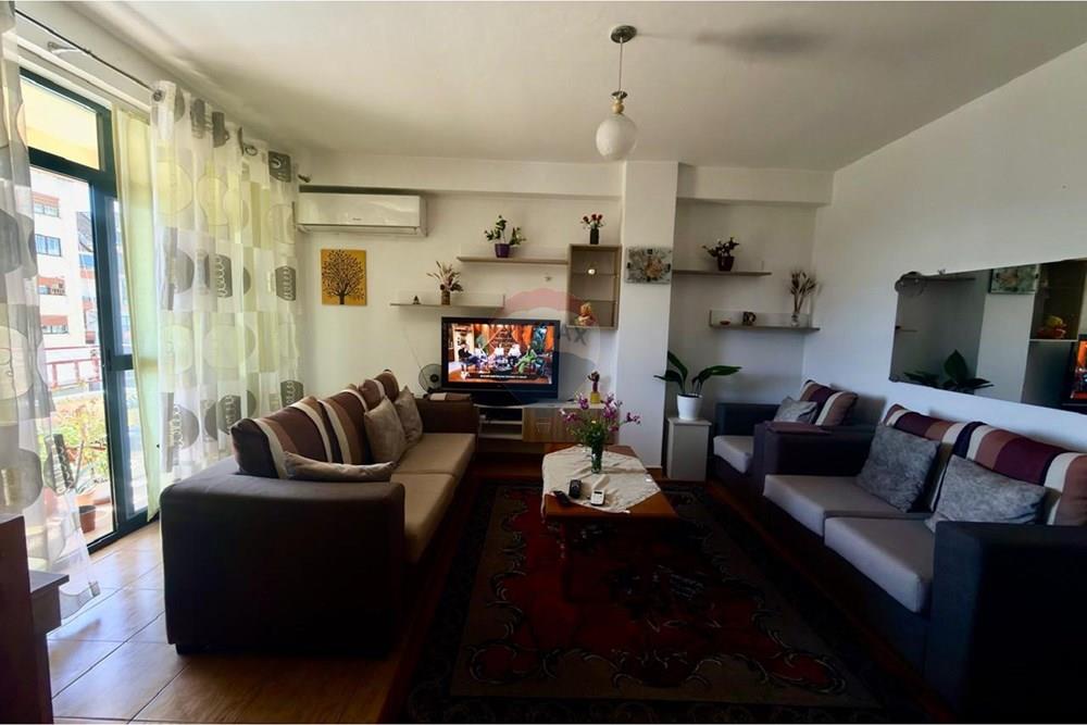 Apartamento 2+ habitaciones en alquiler en laprake