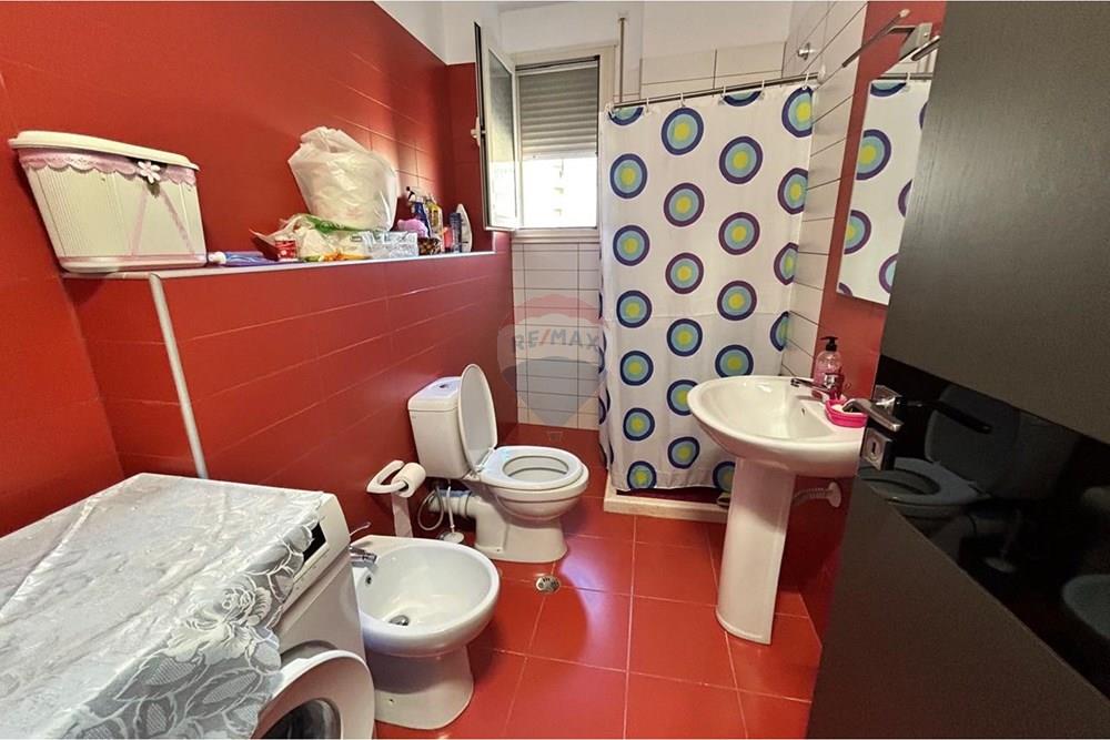 Moderne 2+1 wohnung zur miete im skela-gebiet, in der nähe von kfc, in Vlorë