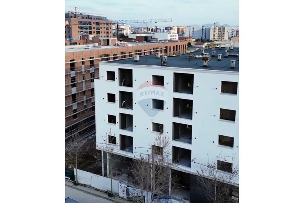 Appartement à vendre 2+1 à kamez (5)