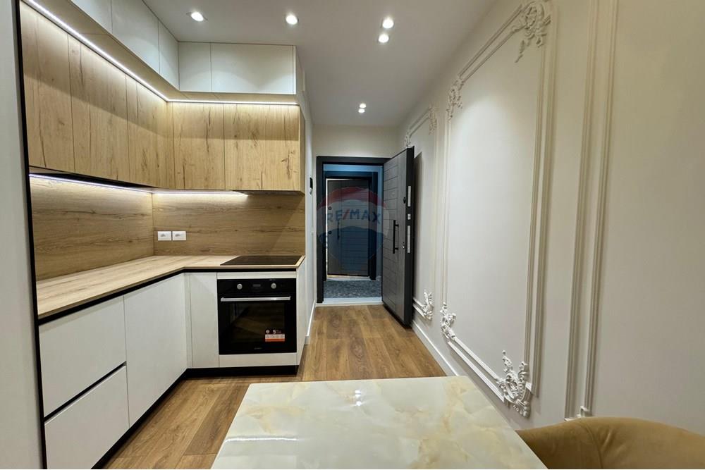 Super estudio / apartamento de lujo en venta cerca del estadio 'Dinamo'! (3)