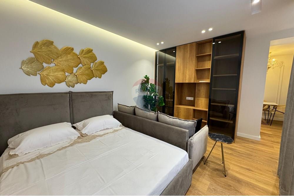 Super estudio / apartamento de lujo en venta cerca del estadio 'Dinamo'! (4)