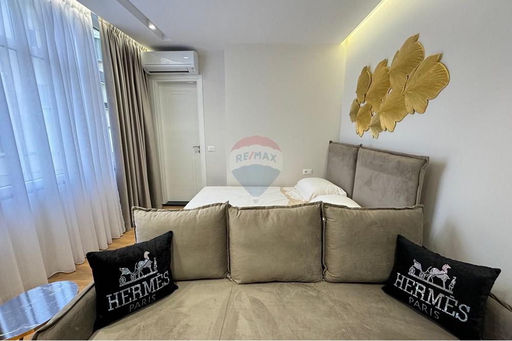 Super estudio / apartamento de lujo en venta cerca del estadio 'Dinamo'! (5)