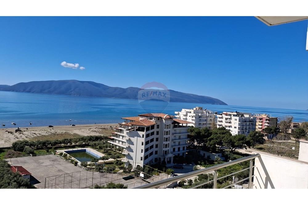 Papafingo ne shitje me verandë panoramike në plazhin e vjetër, Vlorë