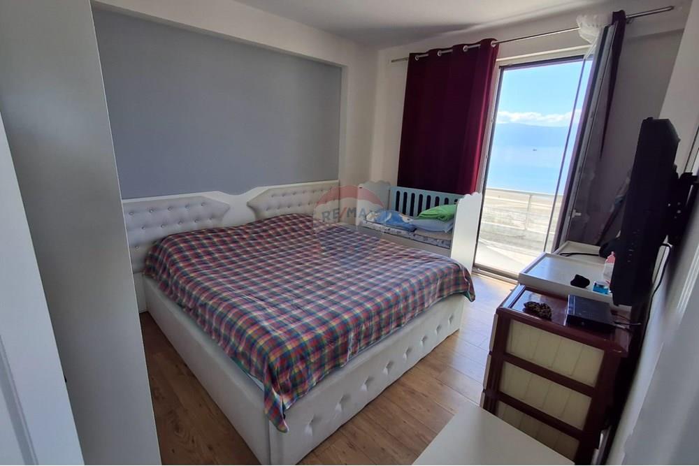 Loft à venda com varanda panorâmica na praia vjeter, Vlorë