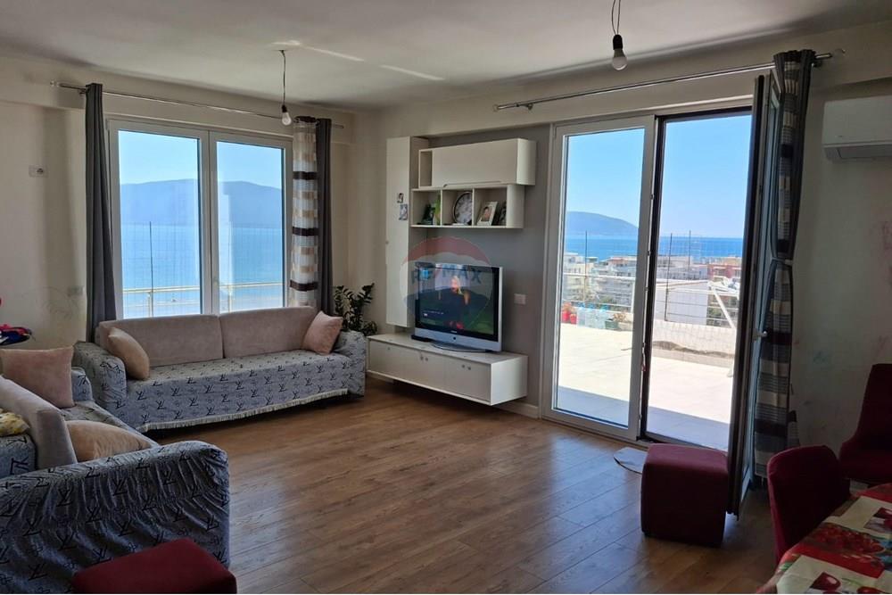 Papafingo ne shitje me verandë panoramike në plazhin e vjetër, Vlorë (3)