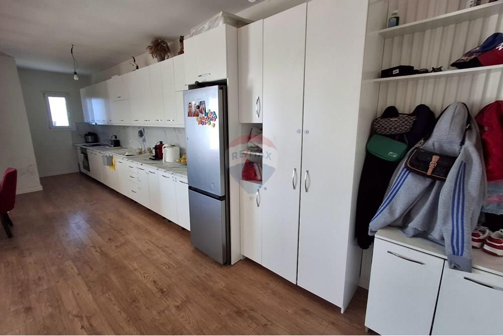 Loft à venda com varanda panorâmica na praia vjeter, Vlorë