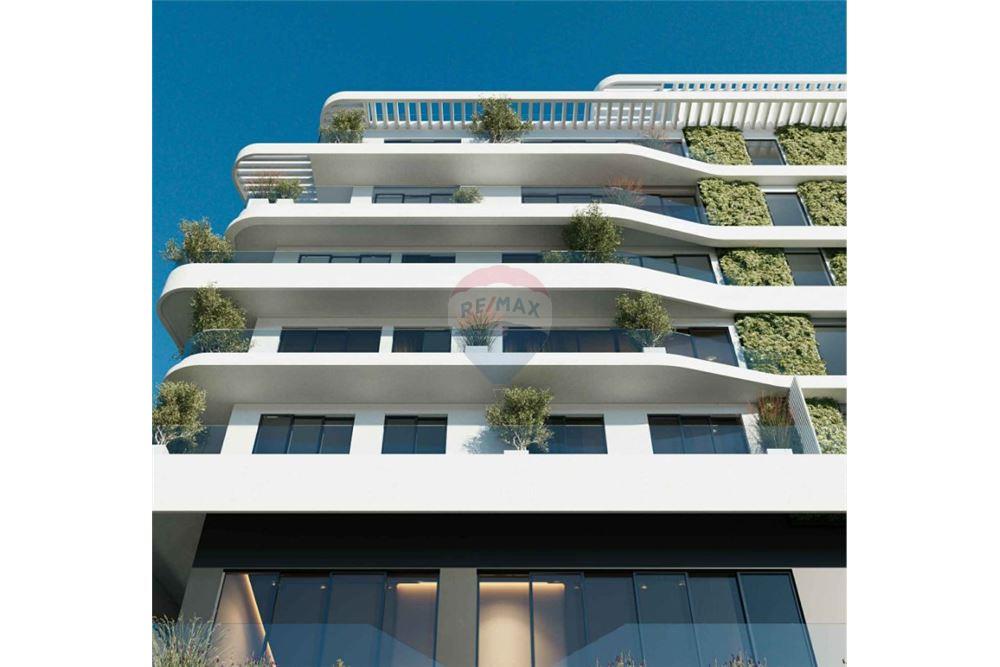 Ofrohet për shitje apartament modern në qytetin e sarandës, i pozicionuar në një zonë të qetë dhe shumë të kërkuar, pranë detit. (2)