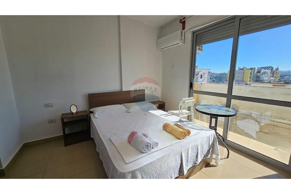 Apartamentos en alquiler en la zona de playa de durres. (2)