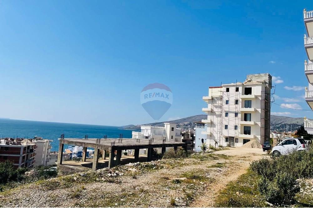 Land for sale with stunning sea and city views - unique investment opportunity in Sarandë