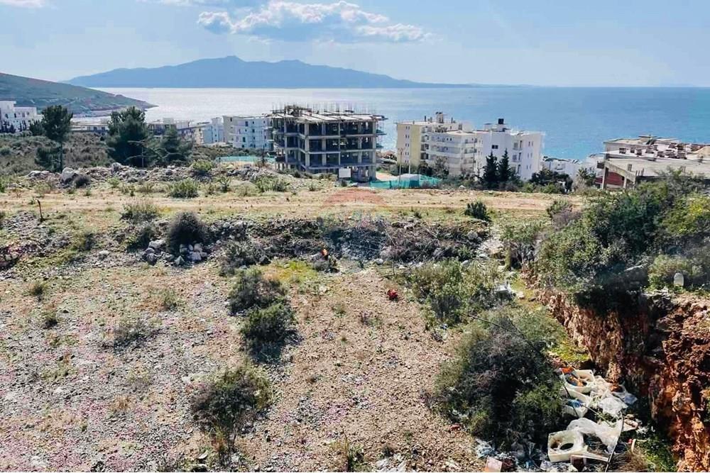 Land for sale with stunning sea and city views - unique investment opportunity in Sarandë