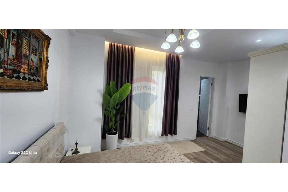Sjellim ne treg apartament luksoz te tipologjise 2+1+2+verande!