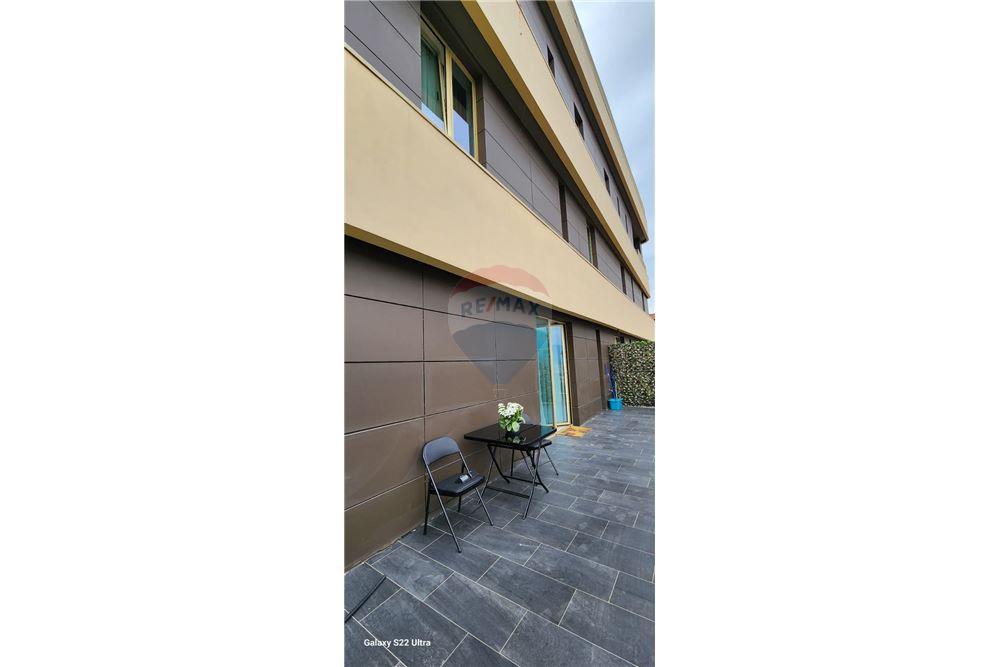 Sjellim ne treg apartament luksoz te tipologjise 2+1+2+verande!