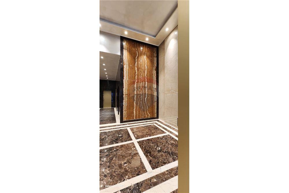 Sjellim ne treg apartament luksoz te tipologjise 2+1+2+verande!
