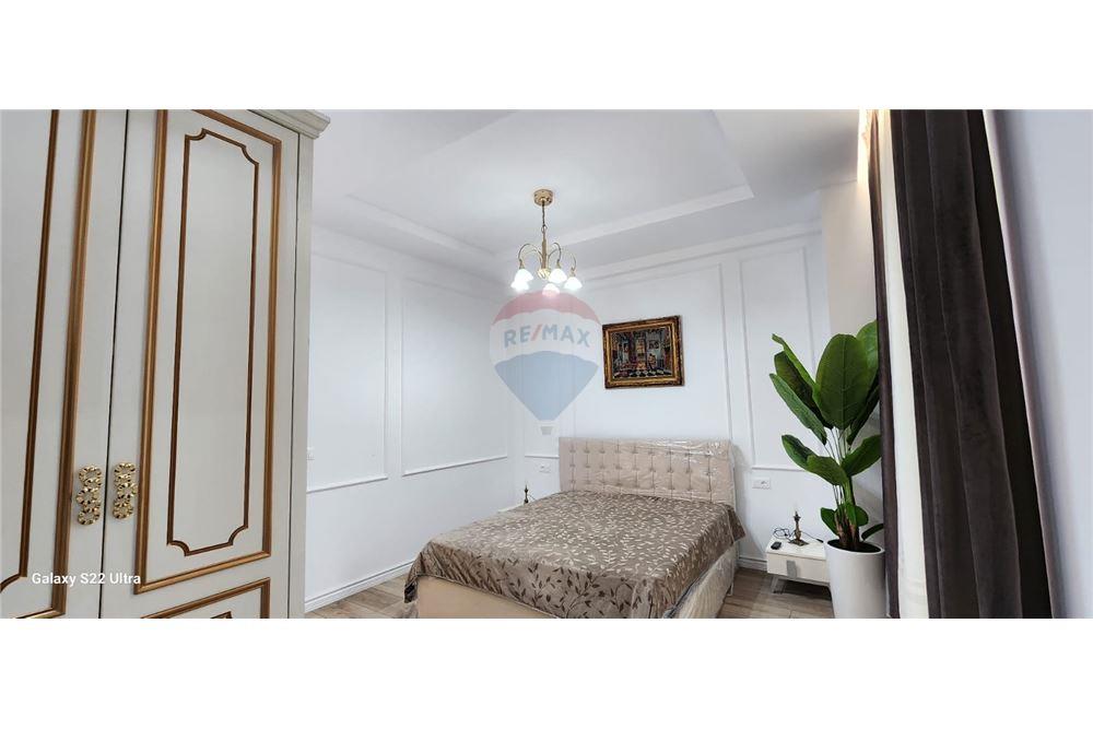 Sjellim ne treg apartament luksoz te tipologjise 2+1+2+verande!