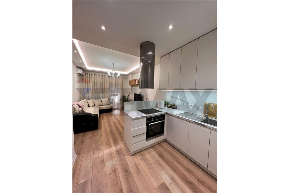 Appartement 1+1 à vendre près de 2 palmat à Astir