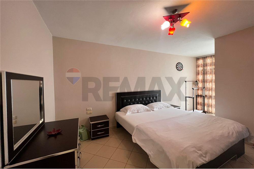 Appartement 1+1 à vendre près de 2 palmat à Astir