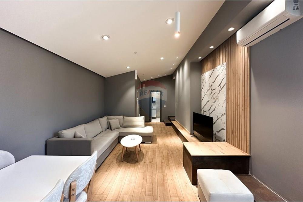 Apartment for sale 2+1 in unaza e madhe (2)