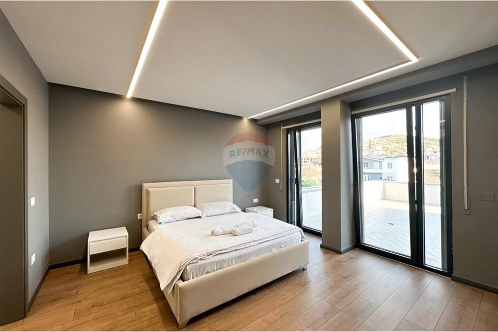 Apartamento à venda 2+1 na unaza e madhe