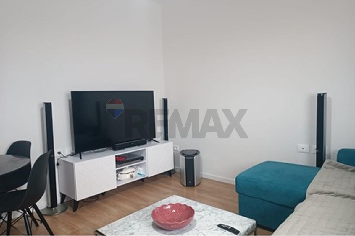 Appartement à louer 1+1 près de l'école osman myderrizi