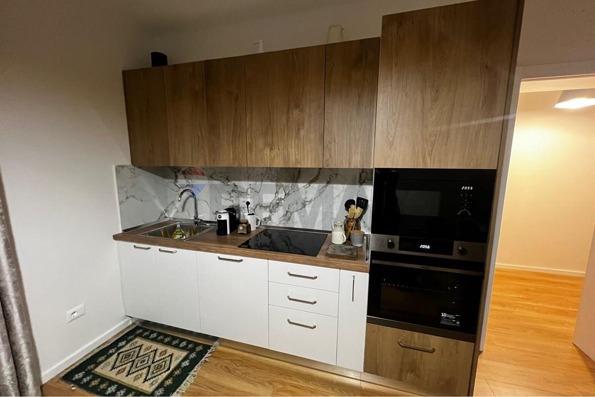 Appartement à louer 1+1 près de l'école osman myderrizi