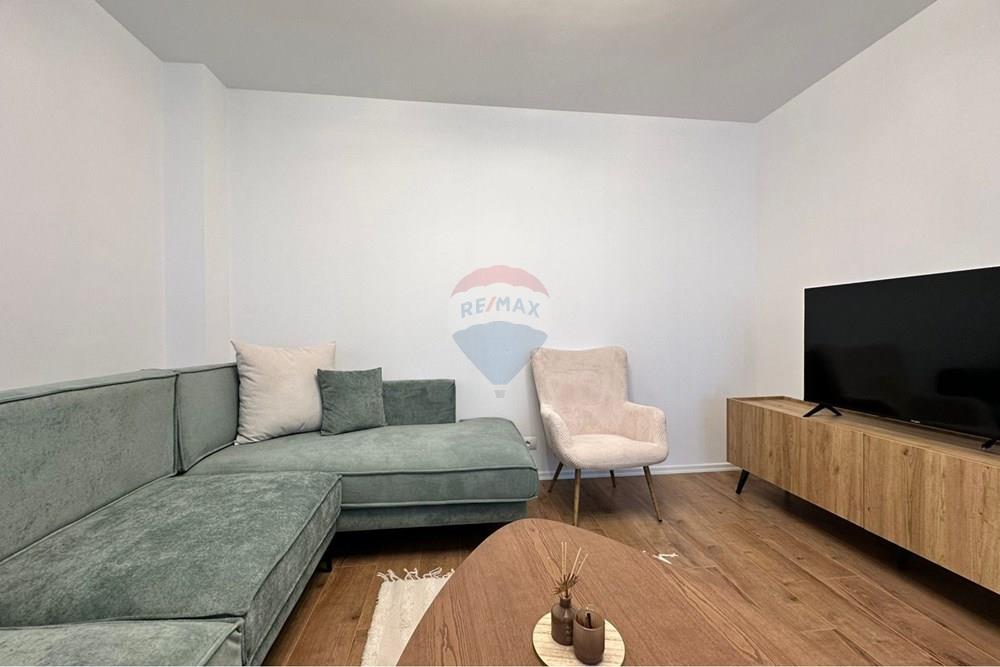 Apartment 2+1+2 for rent.