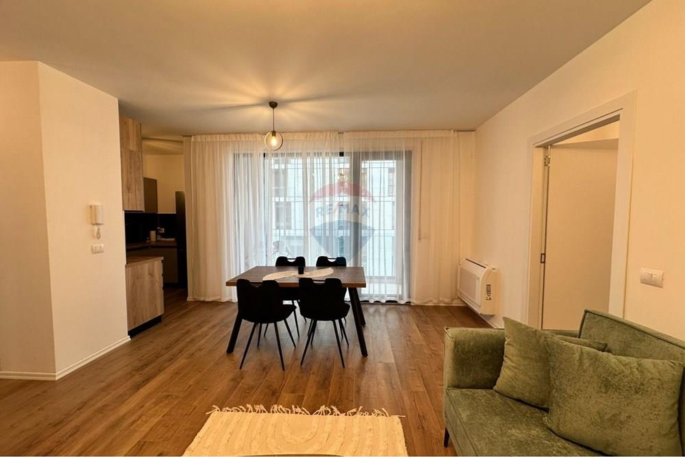 Apartment 2+1+2 for rent.