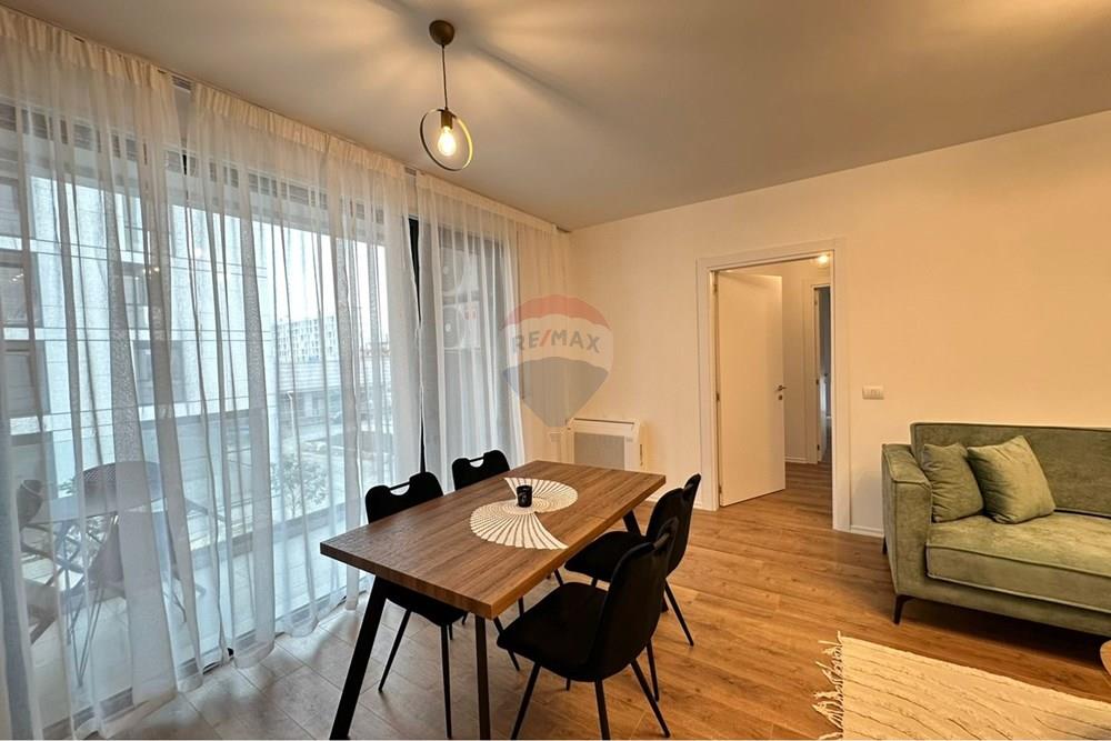 Apartment 2+1+2 for rent.
