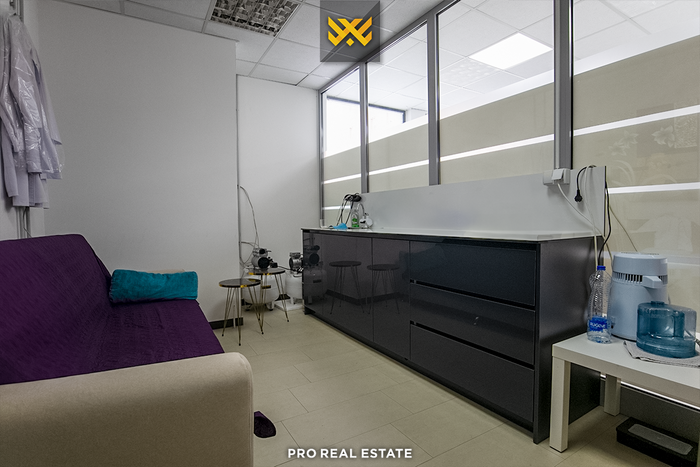 Local de 128m² en #venta en lagjen e spitalit.