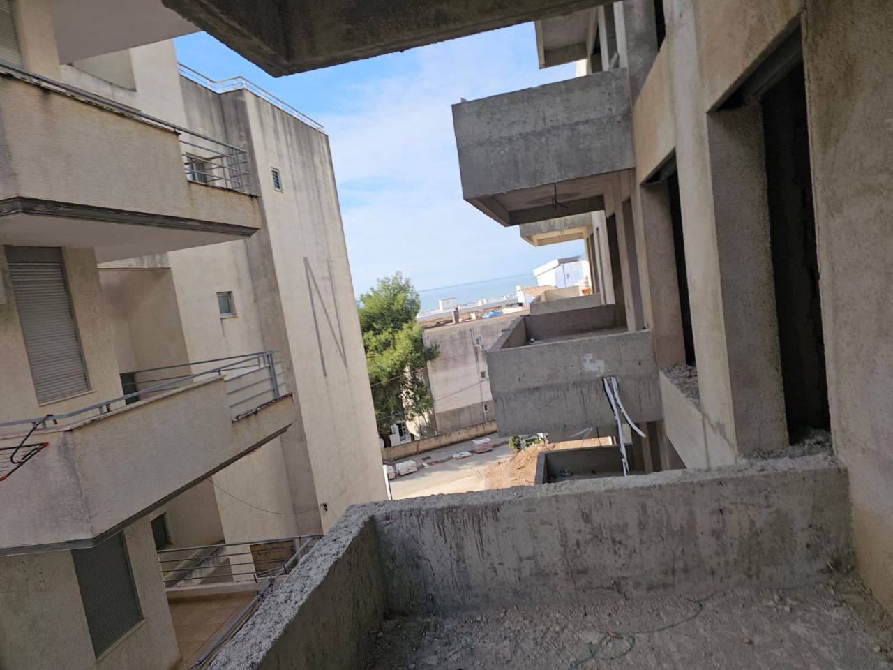 Rruga butrinti, sarande Saranda