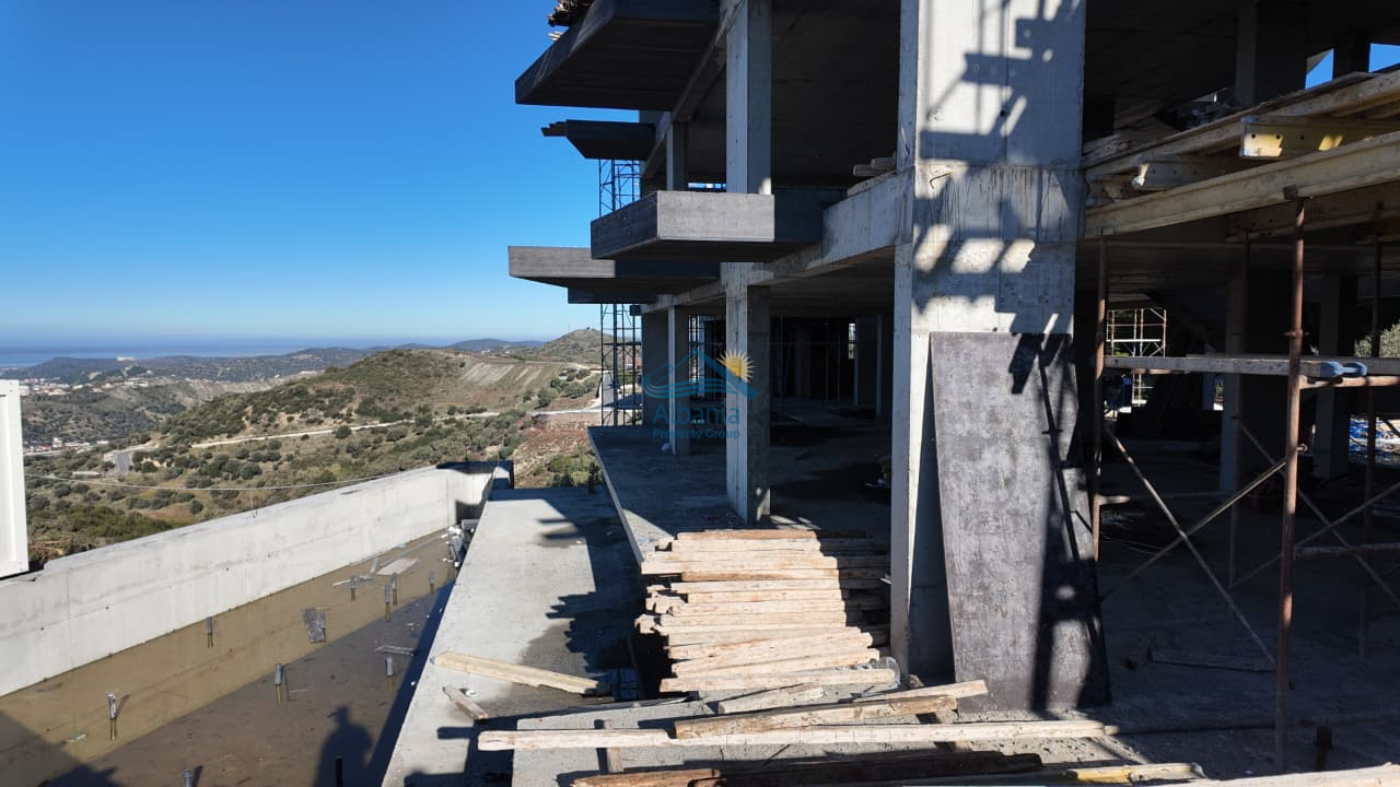 Sea view apartment for sale in vlore, rr.kanine Vlora