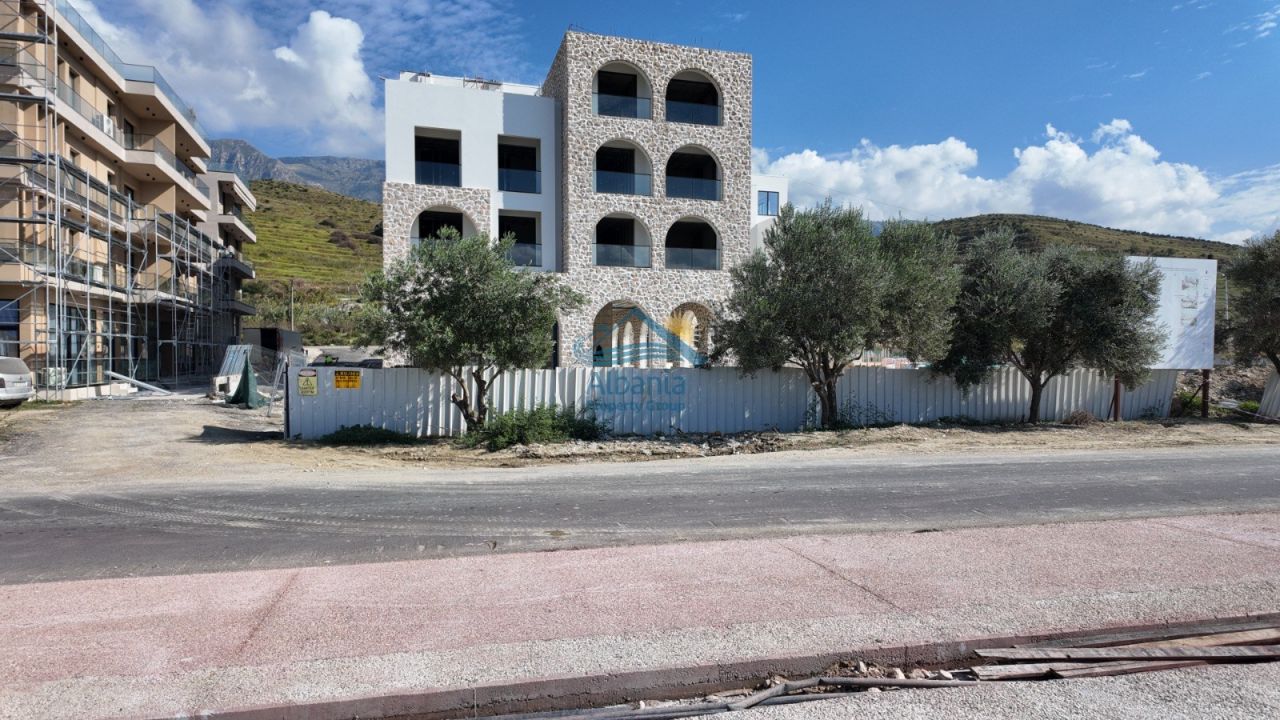 Appartamento di lusso con vista mare in vendita a Vlorë albania (8)