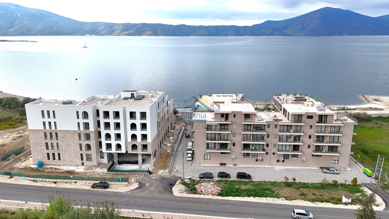 Appartamento fronte mare in vendita a radhimë Vlorë, riviera albanese (2)