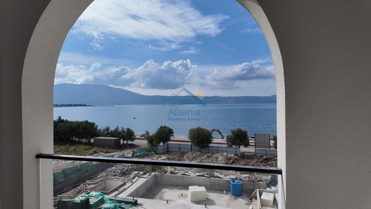 Appartamento fronte mare in vendita a radhimë Vlorë, riviera albanese (7)