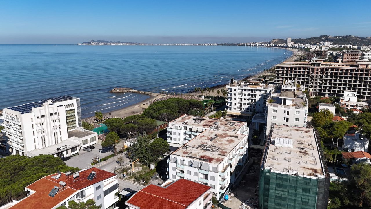 Golem, durres 2504 durres