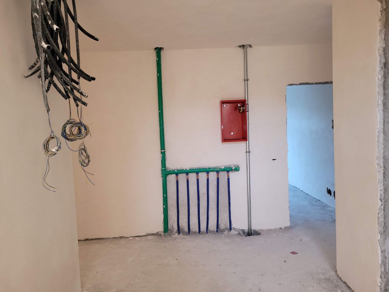 Golem, durres 2504 durres