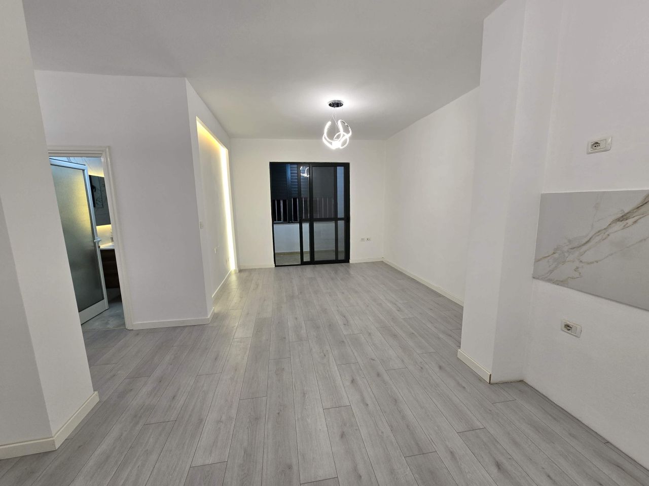 Apartment for sale in golem durres albania