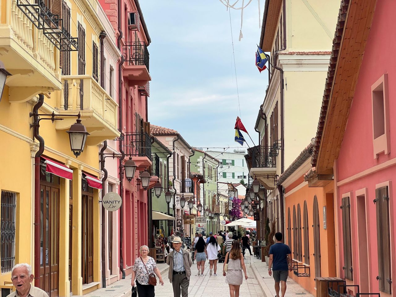 Rruga ismail qemali, vlore 9401 Vlora