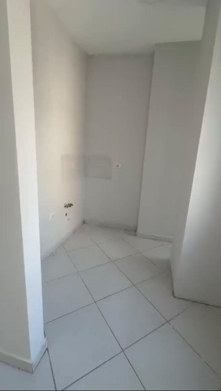 Vente | appartement 2 + 1 | rruga e kavajës | 320000 €