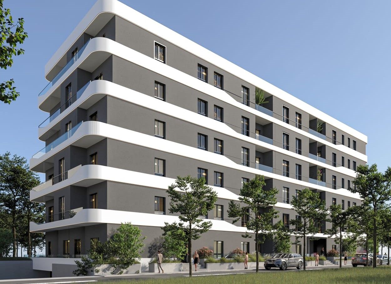 Golem, Durrës 2504 golem