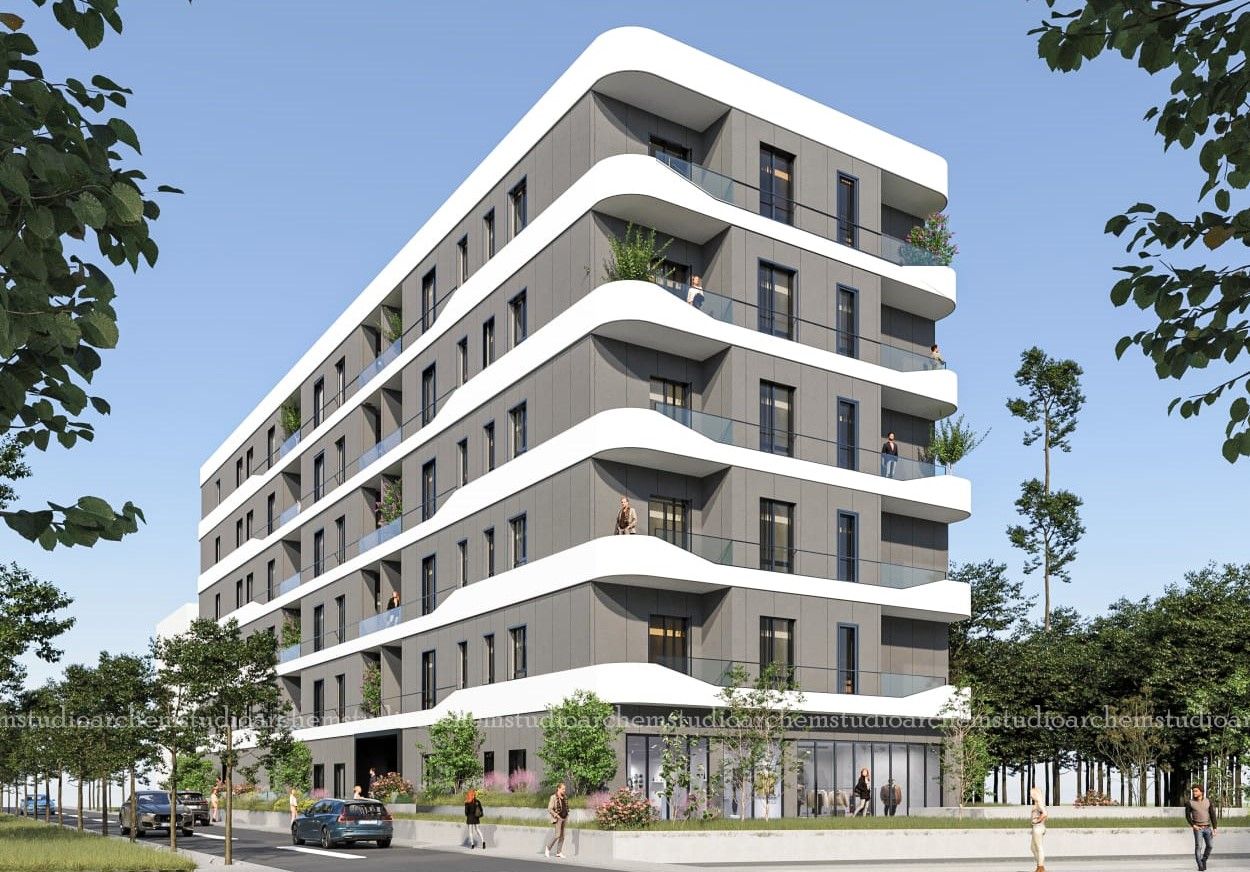 Golem, Durrës 2504 golem