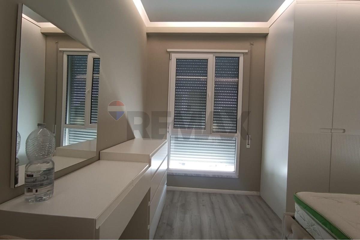 Shitet apartament 2+1+2 ne don bosko .