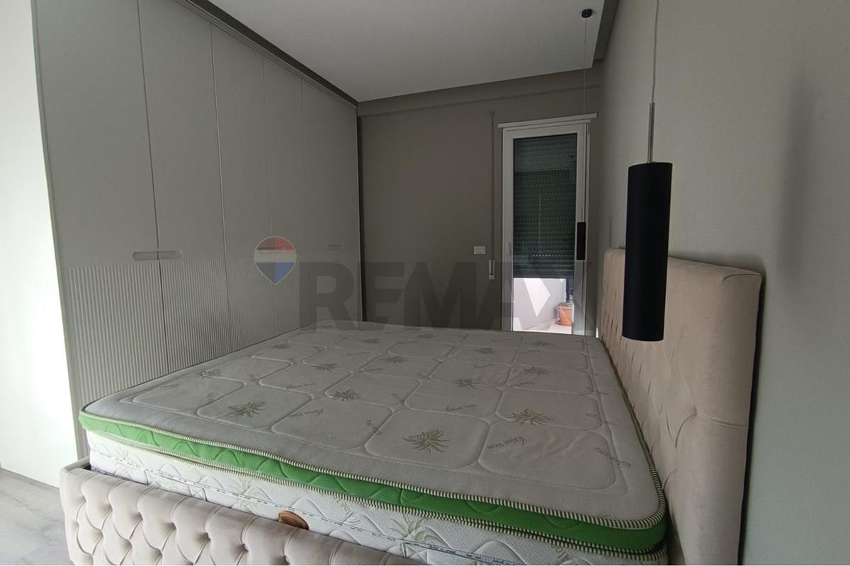 Shitet apartament 2+1+2 ne don bosko .