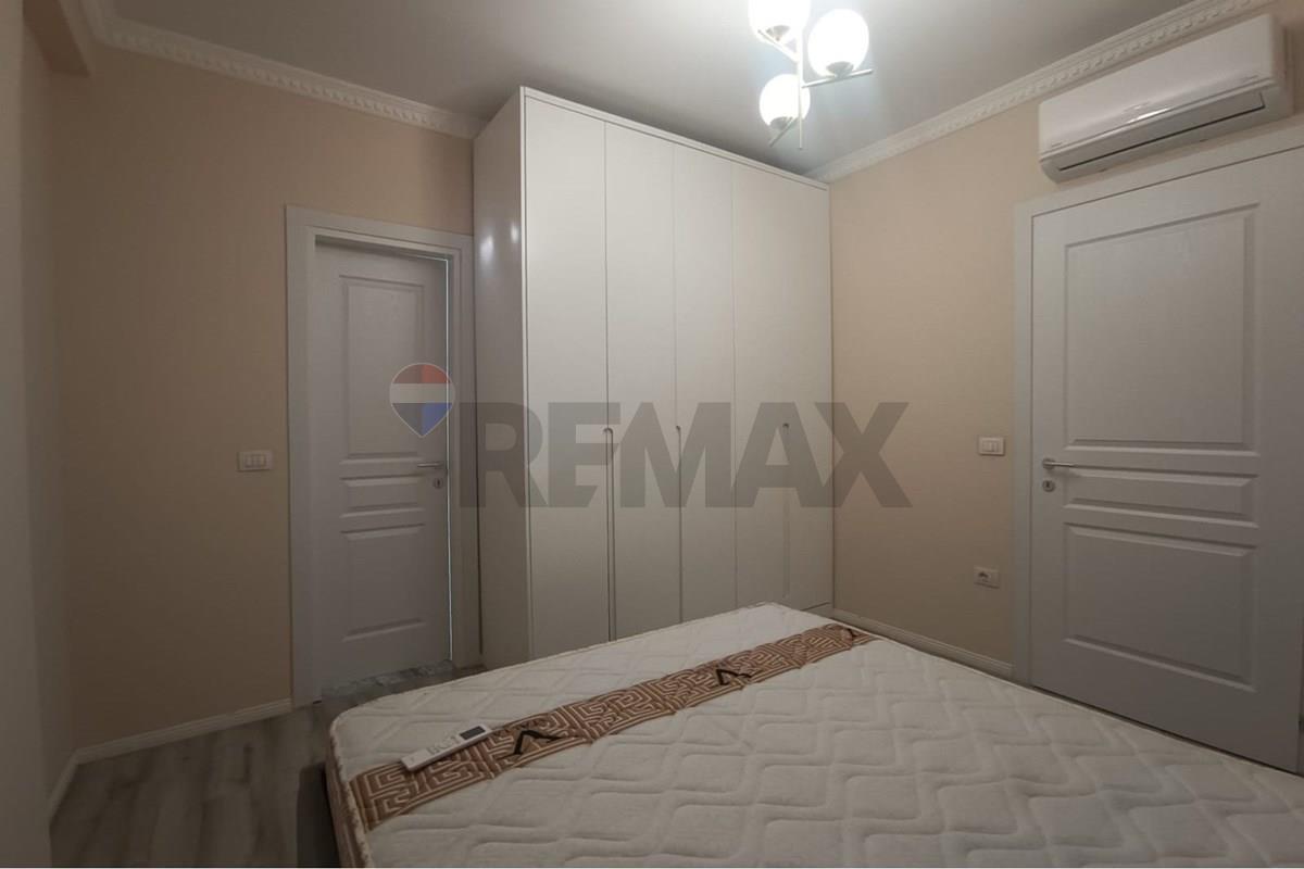 Shitet apartament 2+1+2 ne don bosko .
